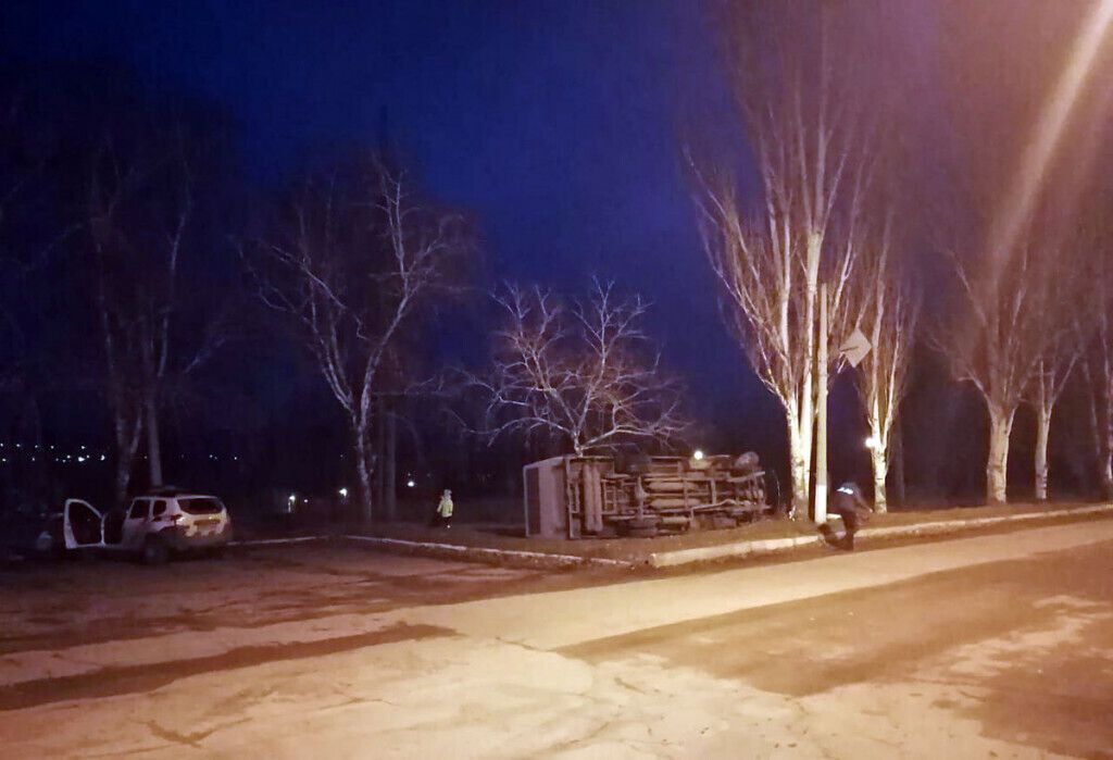 Поліцейські Дружківки встановлюють обставини ДТП за участю рейсового автобусу