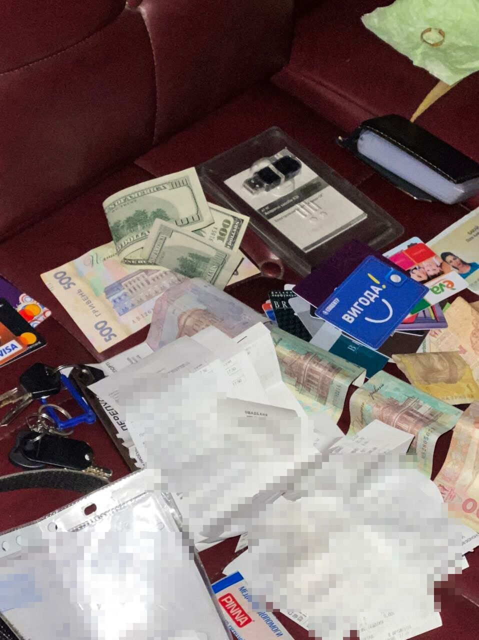 Миколаївські правоохоронці затримали під час отримання неправомірної вигоди керівника відділу державної виконавчої служби