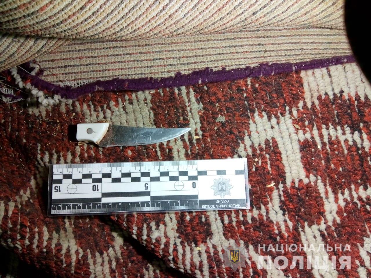 На Одещині поліцейські затримали 53-річного чоловіка за підозрою у вбивстві гостя свого пасинка