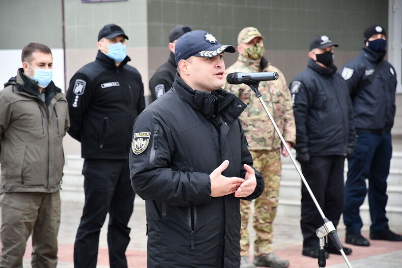 На Луганщині поліцейському батальйону ««Луганськ-1» імені Героя України Сергія Губанова» вручено бойовий прапор