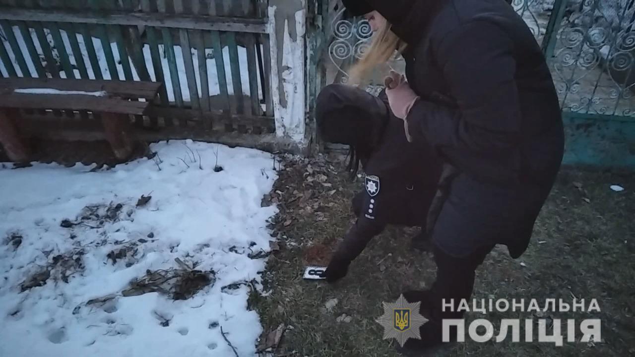 Поліцейські затримали 17-річного окнянця, який до смерті побив свого родича