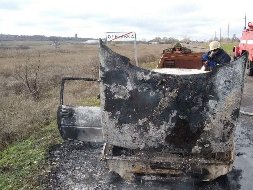 Запорізька область: вогнеборці ліквідували загоряння авто