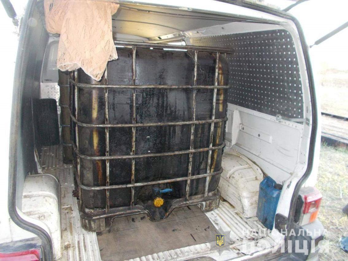 На Чернігівщині правоохоронці повідомили про підозру викрадачам нафти на понад мільйон гривень