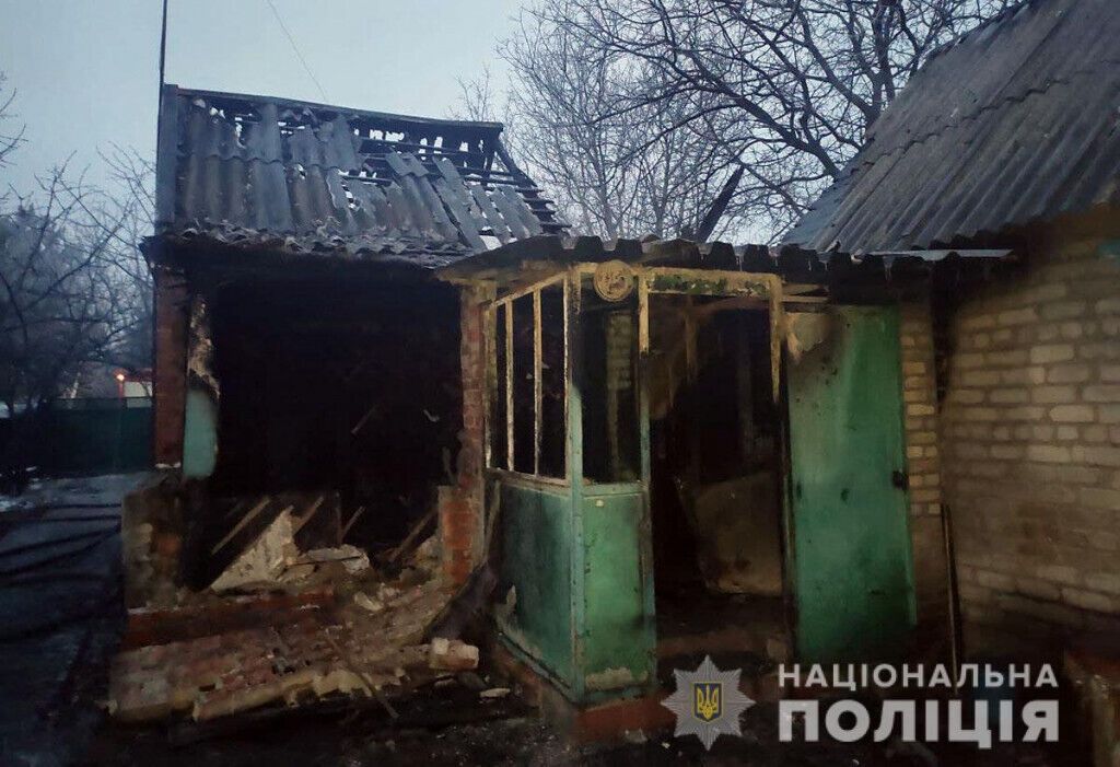 Поліція Авдіївки розслідує пожежу, в який загинули літній чоловік та його донька