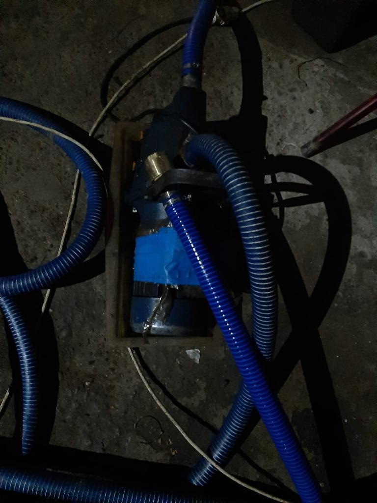 На Закарпатті поліцейські викрили групу зловмисників на масштабній крадіжці дизпалива з держпідприємства