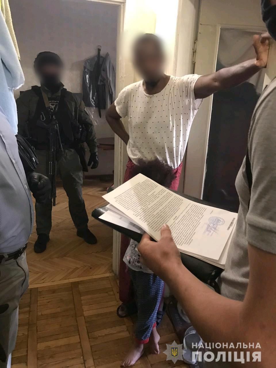 Поліцейські скерували до суду обвинувальний акт щодо злочинного угруповання, яке незаконно переправляло іноземців до країн ЄС