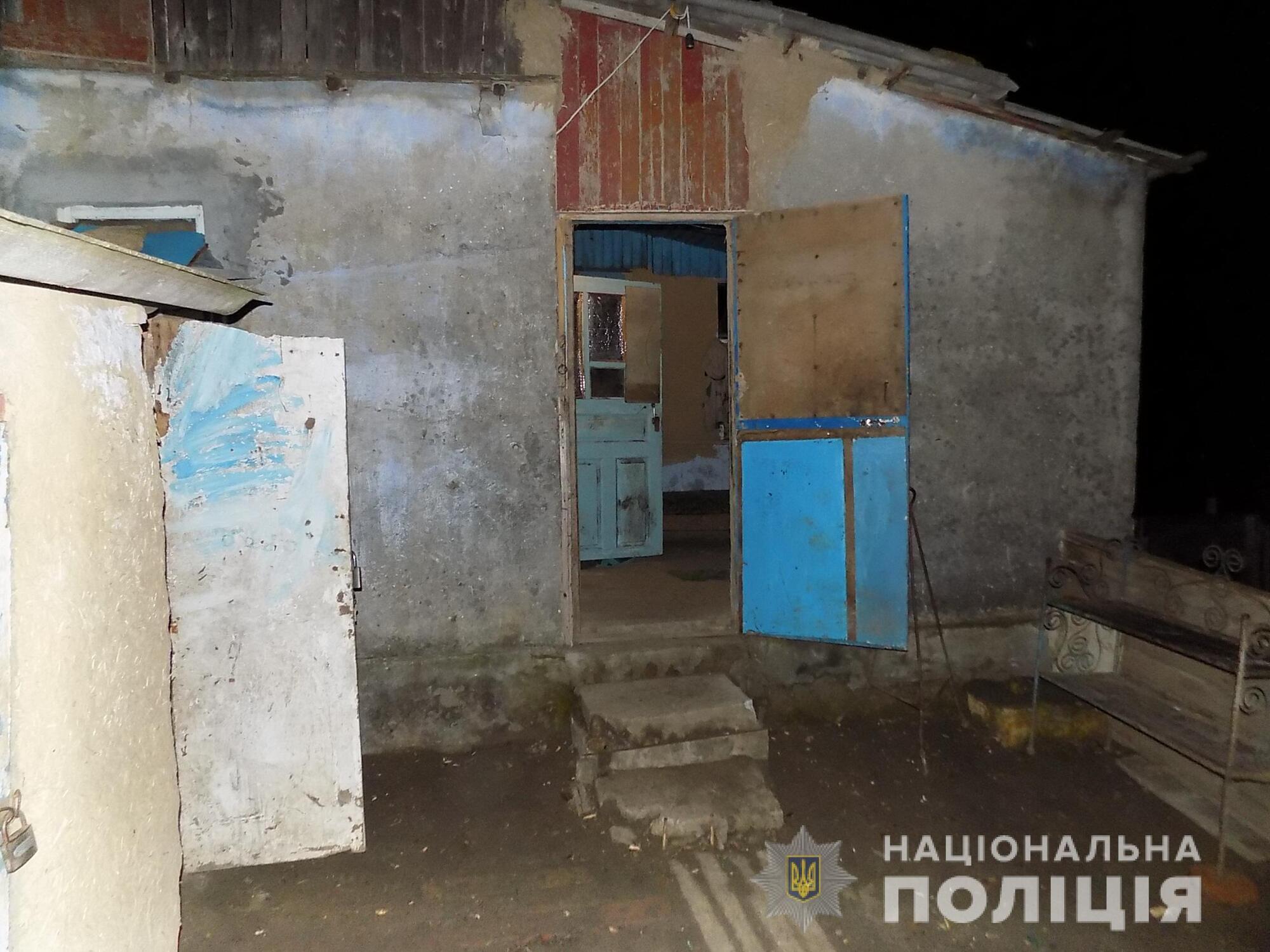 Білгород-дністровські поліцейські затримали чоловіка за підозрою в замаху на вбивство свого батька
