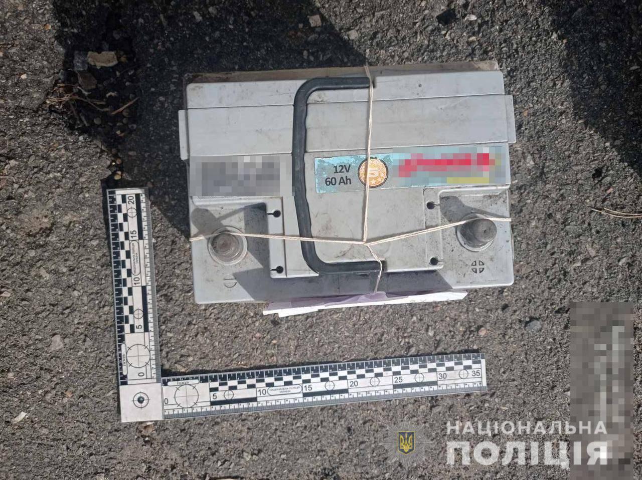 Поліцейські викрили трьох жителів Одещини у крадіжках з нафтопереробного заводу та автомобілів