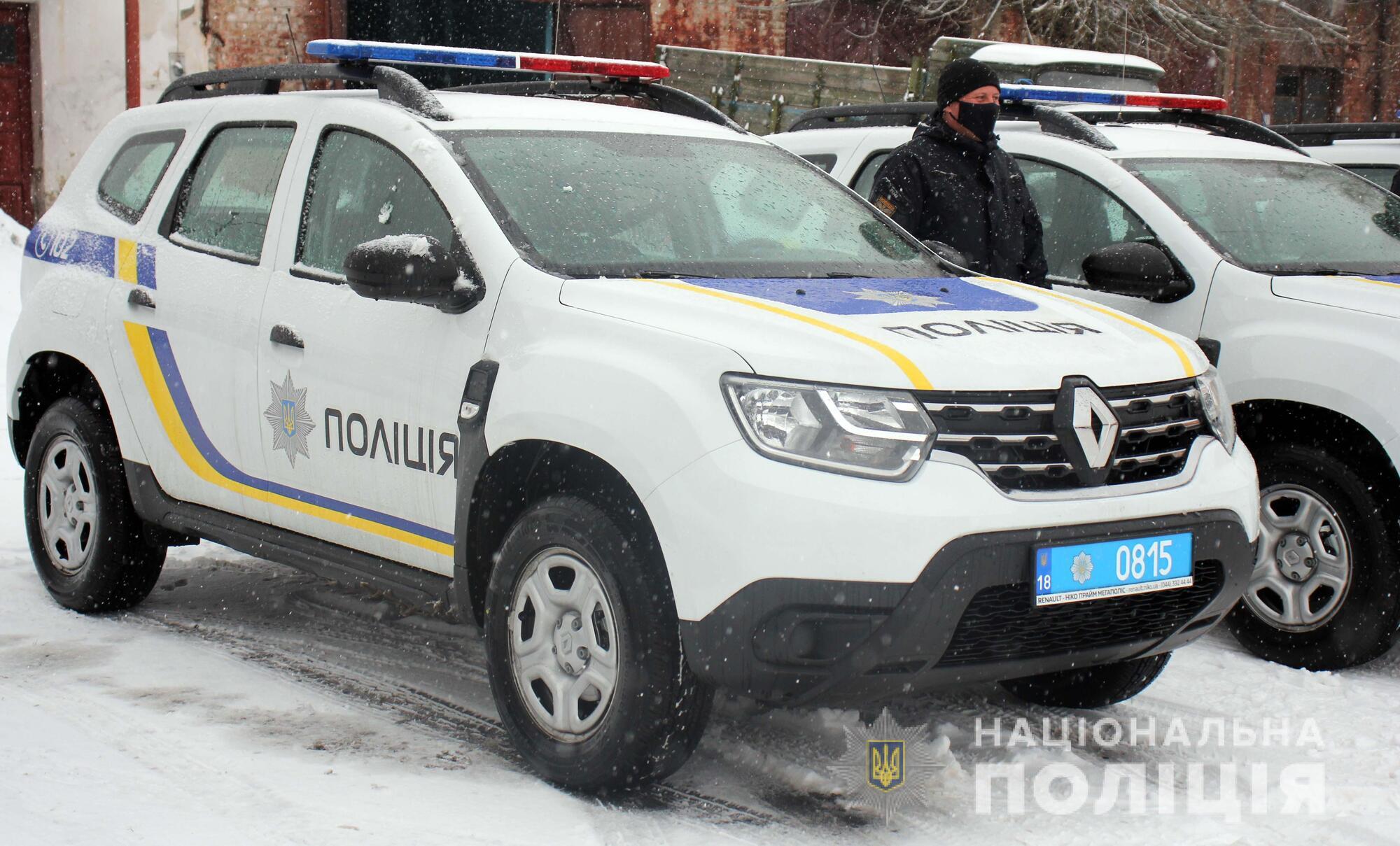 Автопарк поліцейських Рівненщини поповнився п’ятьма службовими авто