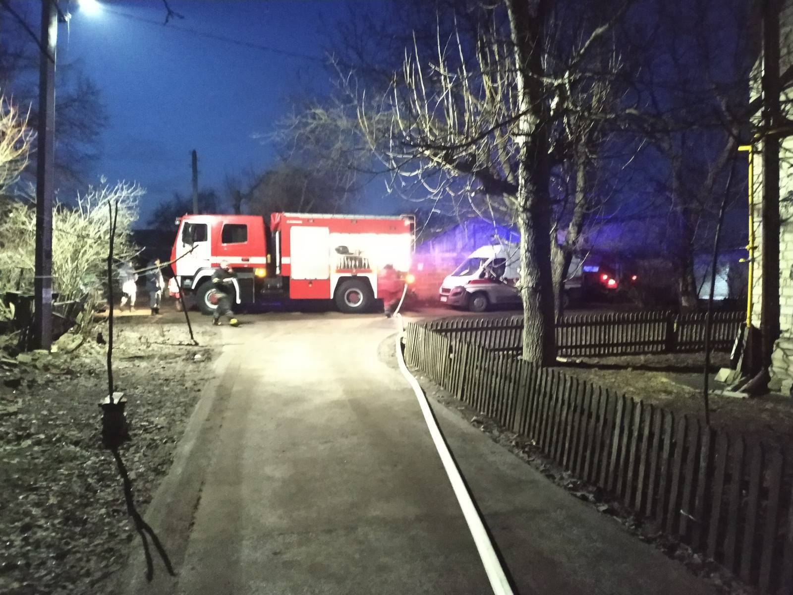 Харківська область: на пожежі врятовано 90-річну жінку
