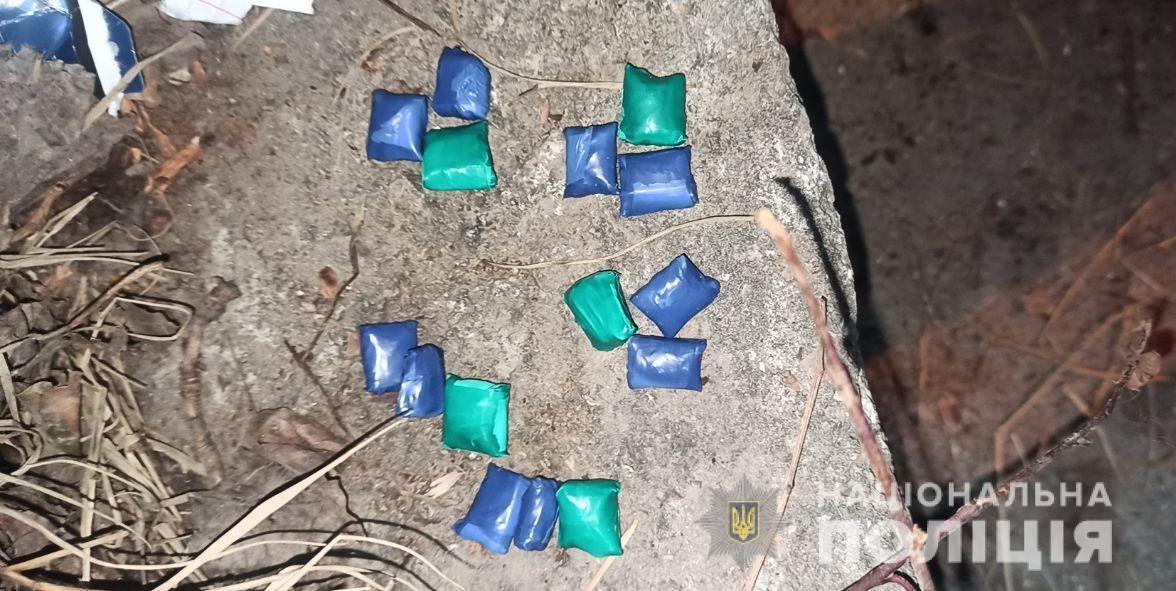 В Одесі поліцейські вилучили у 24-річного молодика наркотичні речовини