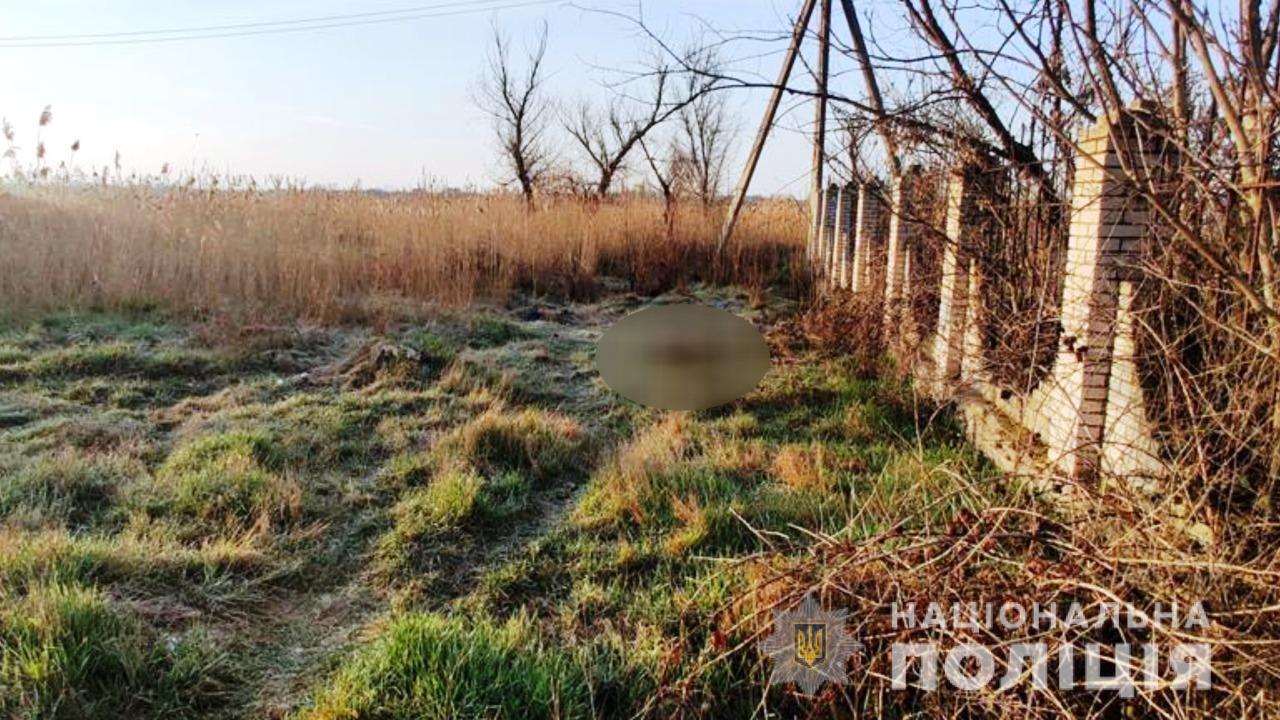 На Одещині поліцейські викрили двох малолітніх хлопців у спричиненні несумісних з життям тяжких тілесних ушкоджень безхатченку