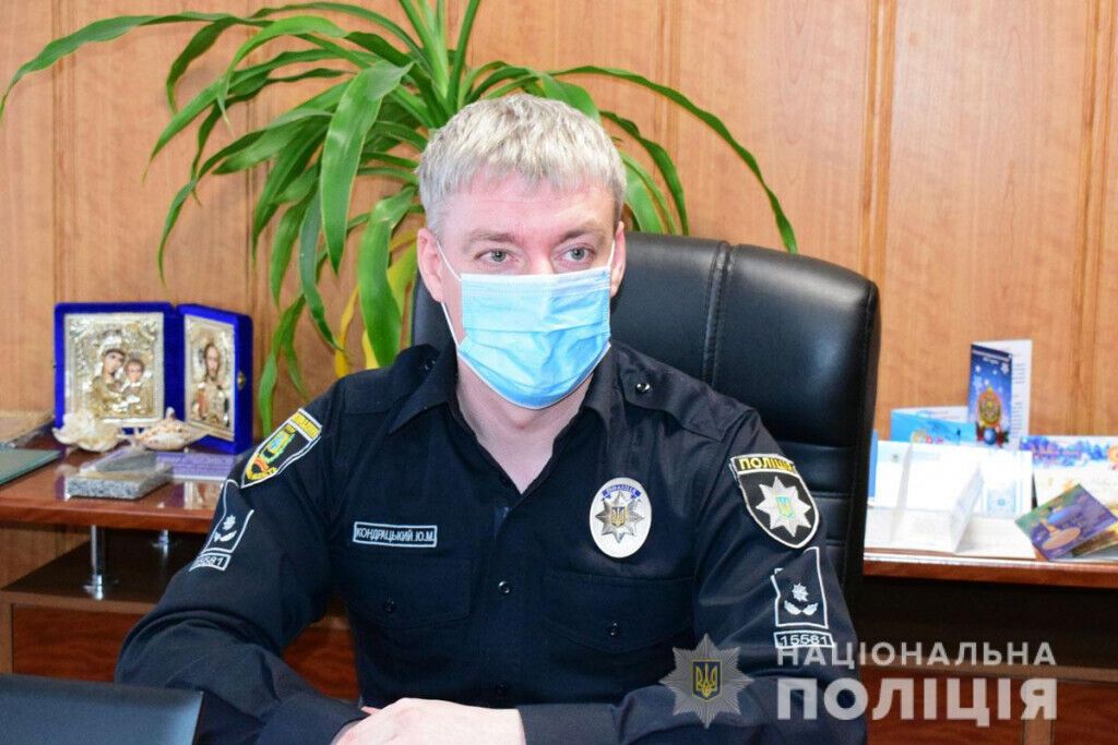 У Покровську поліція взяла під охорону окружну виборчу комісію