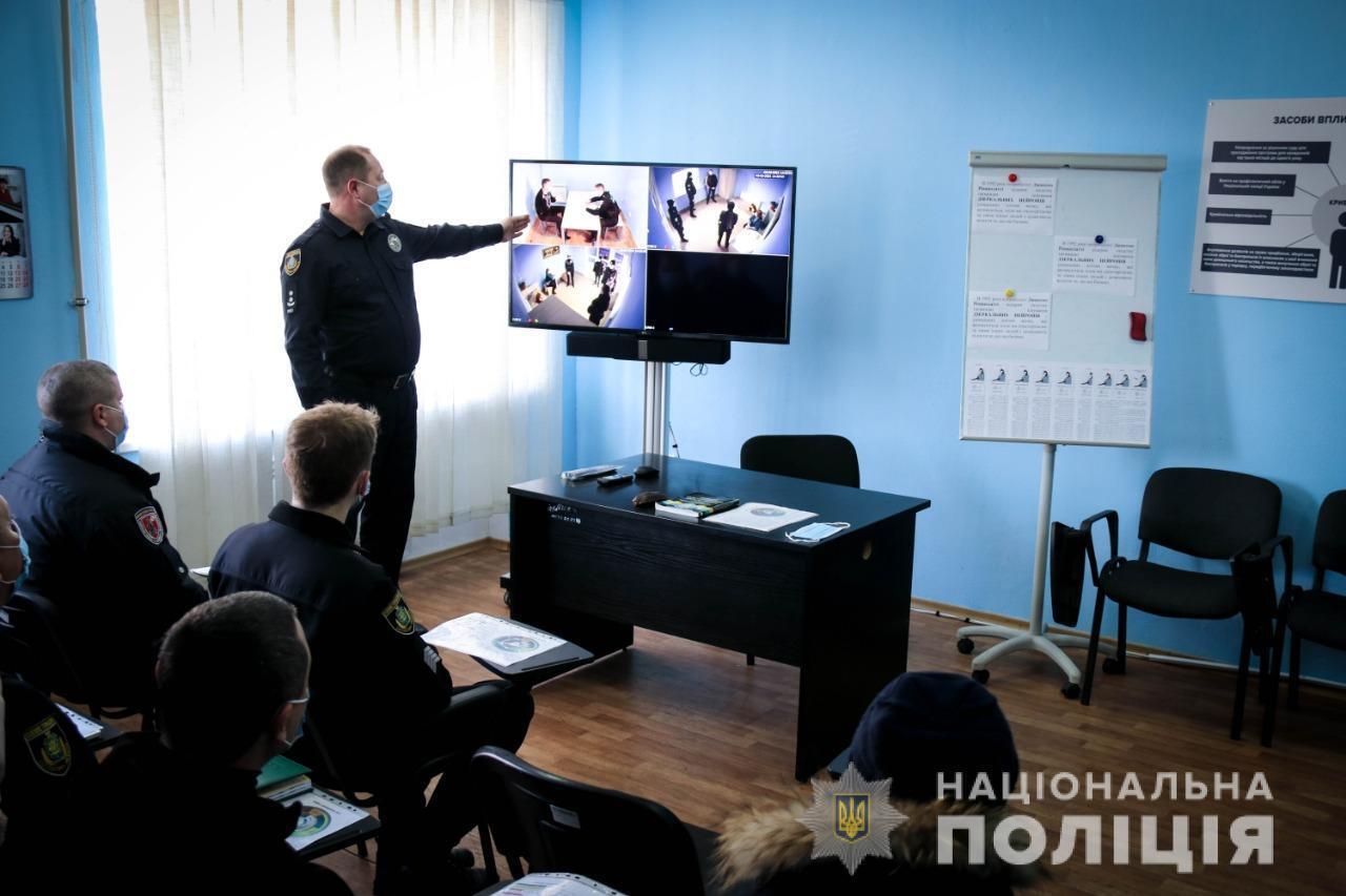 В Херсоні відкрили модернізований тренінговий центр для підготовки поліцейських