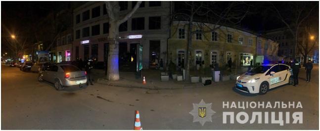 Поліцейські розпочали кримінальне провадження за фактом хуліганства в центрі Одеси