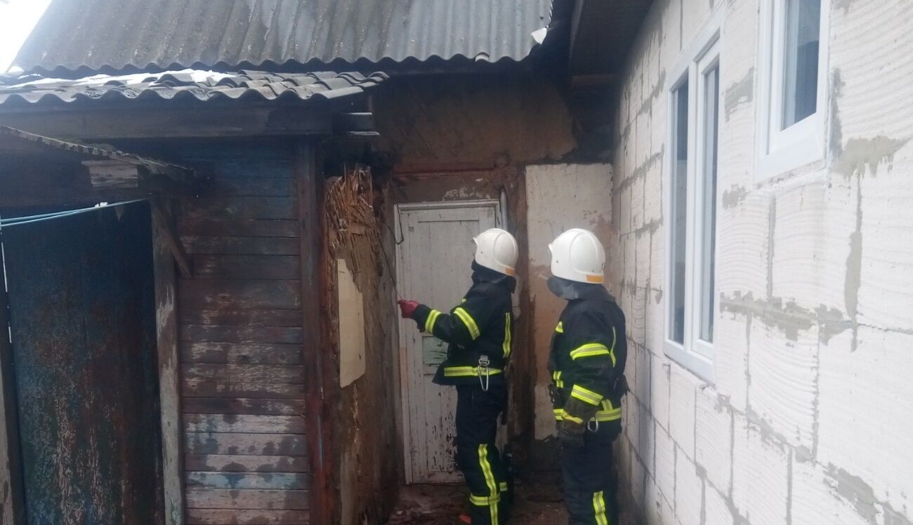 На Сумщині вогнеборці ліквідували загоряння в житловому будинку