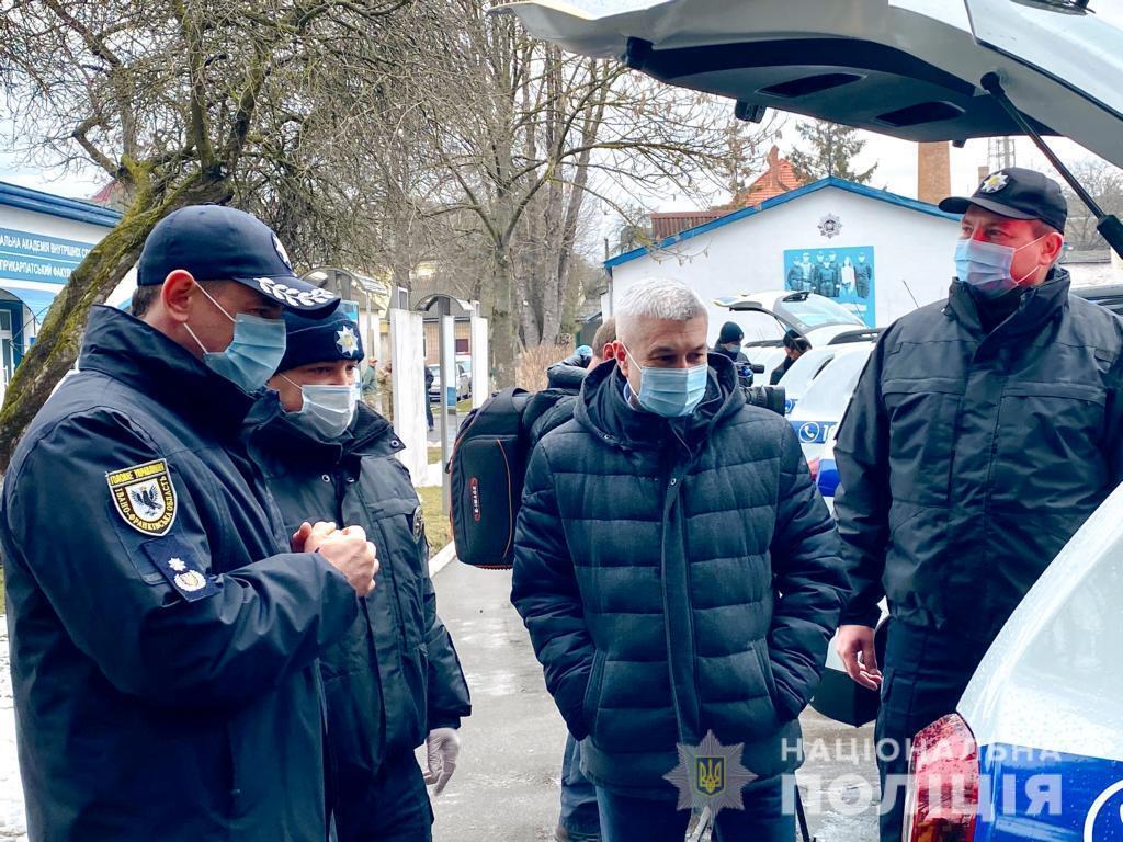 На Прикарпатті заступили на службу поліцейські офіцери громади