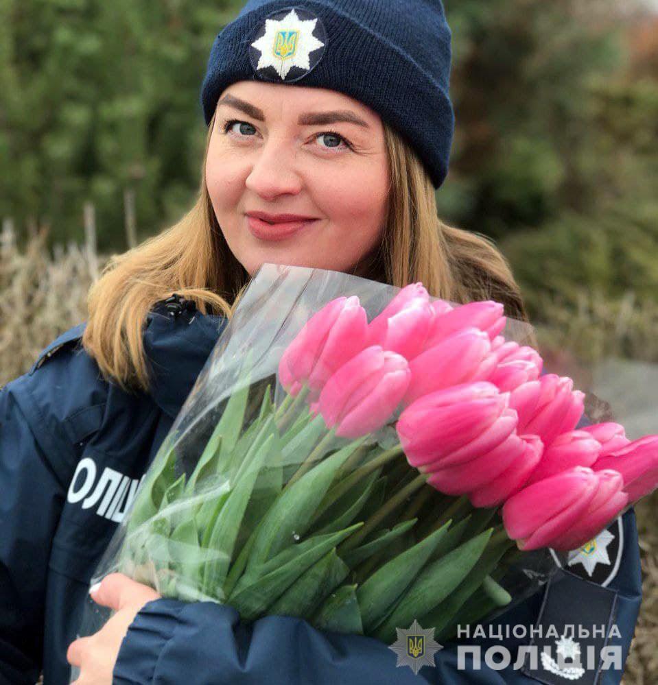 Охороняють безпеку та долають різні виклики: жінки-поліцейські Донеччини розповідають свої історії