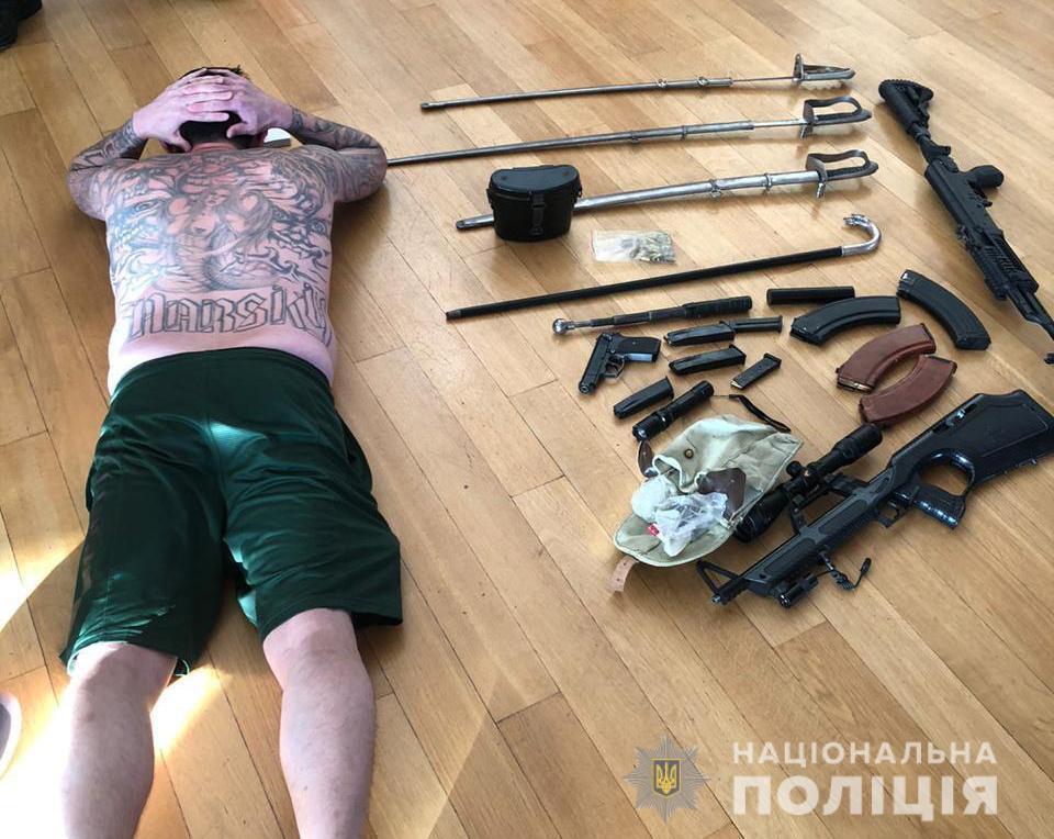 Незаконно заволоділи квартирами в Одесі на 27 млн грн: учасники злочинного угруповання опинилися на лаві підсудних