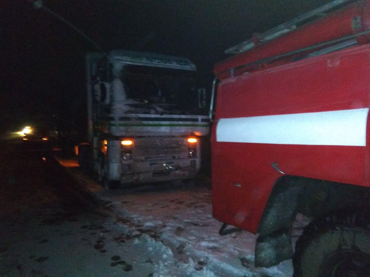 Рятувальники Кіровоградщини 13 разів допомогли подолати складні ситуації на дорогах водіям автомобілів