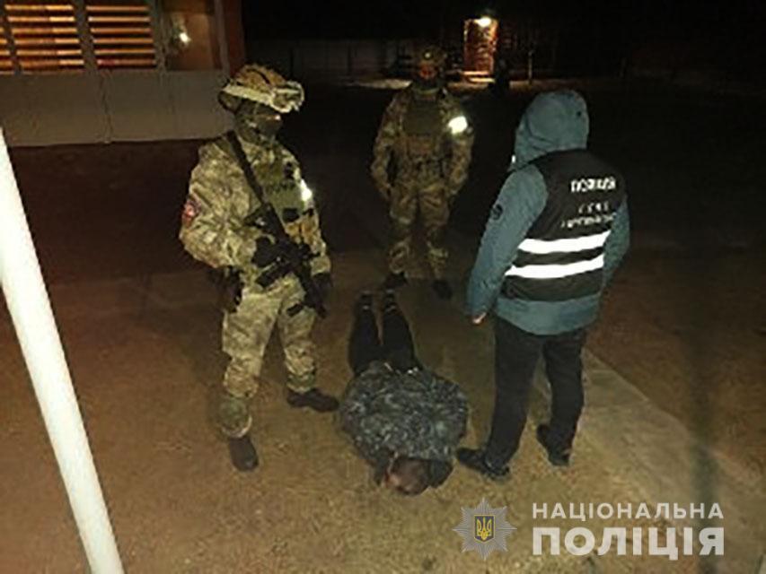 Поліція Чернігівської області затримала учасників злочинної групи за розбійний напад на лісничого