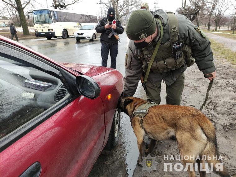 На Луганщині поліція провела відпрацювання м. Рубіжне