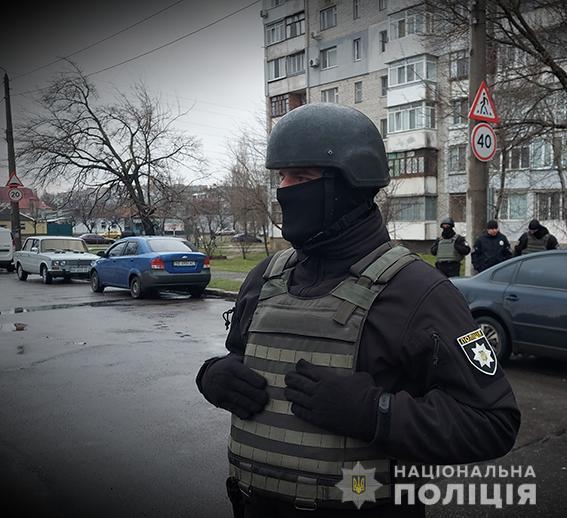 Поліцейські затримали зловмисника, причетного до вбивства жінки, яку знайшли застреленою в орендованій квартирі у центрі Миколаєва