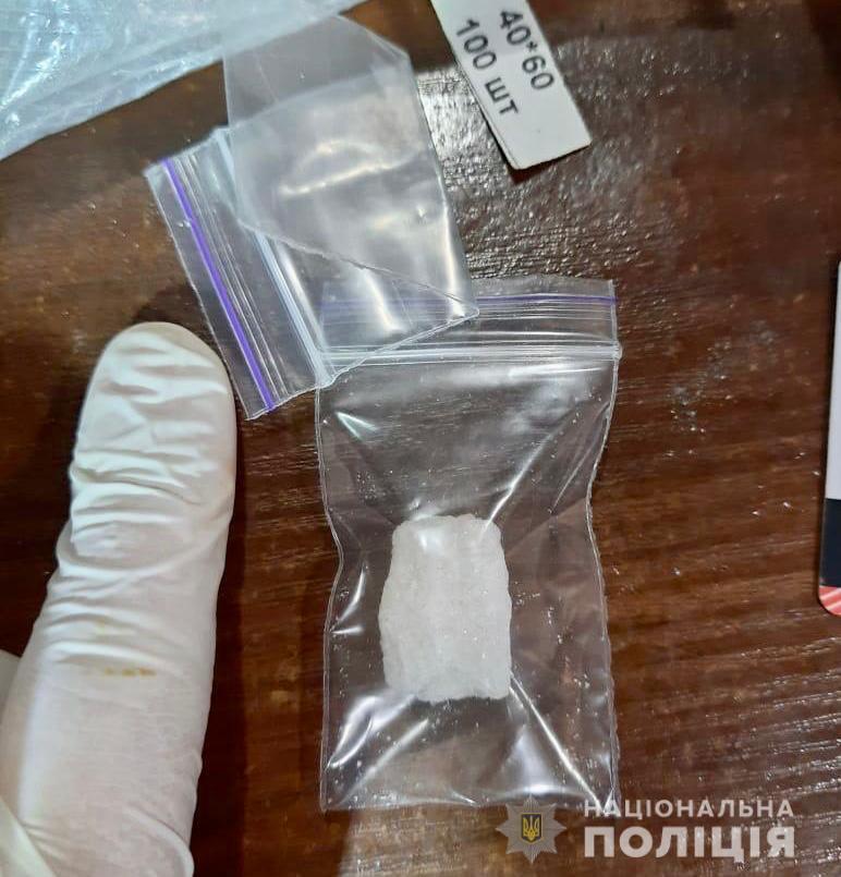 На Закарпатті поліцейські припинили злочинну діяльність мукачівських наркоторговців