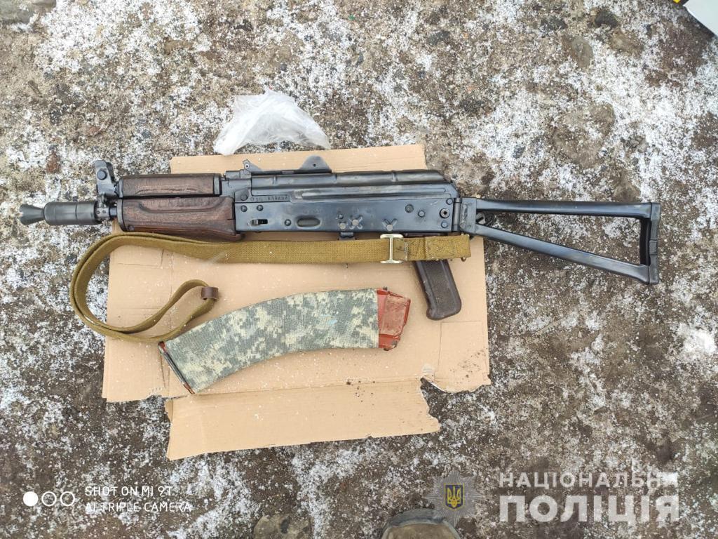 На Луганщині правоохоронці затримали торговця зброєю та боєприпасами