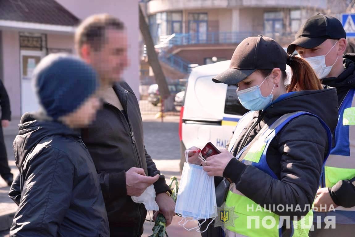 Діалог з «поліцейським діалогу»: попервах, йдучи до людей, я страшенно боялася, що вони не стануть з нами спілкуватися