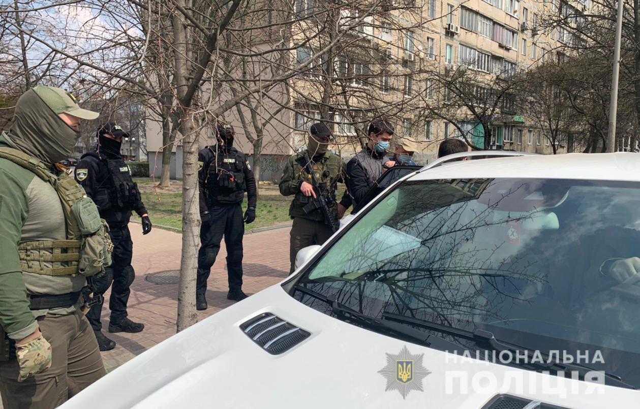 Колишній посадовець Нацполіції підозрюється в одержанні майже мільйона неправомірної вигоди та подальшій легалізації коштів – внутрішня безпека НПУ