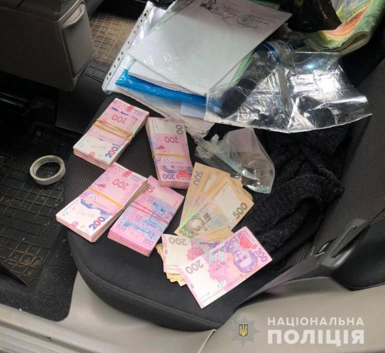 На Дніпропетровщині поліцейські викрили злочинну діяльність посадових осіб, які організували незаконне сміттєзвалище