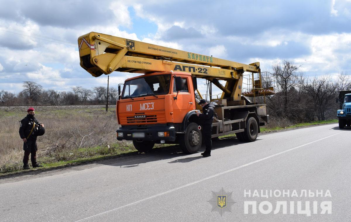 Правоохоронці зі складу ООС провели відпрацювання міста Гірняк та смт Курахівка