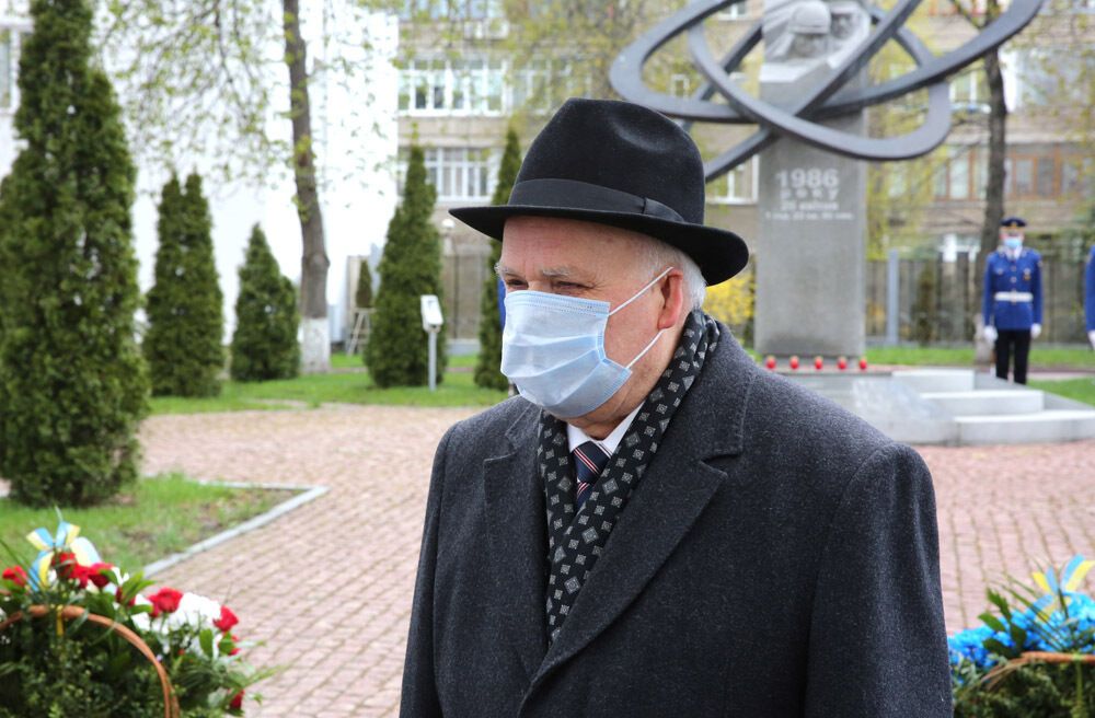 35-ті роковини Чорнобильської трагедії: в МВС вшанували пам’ять ліквідаторів