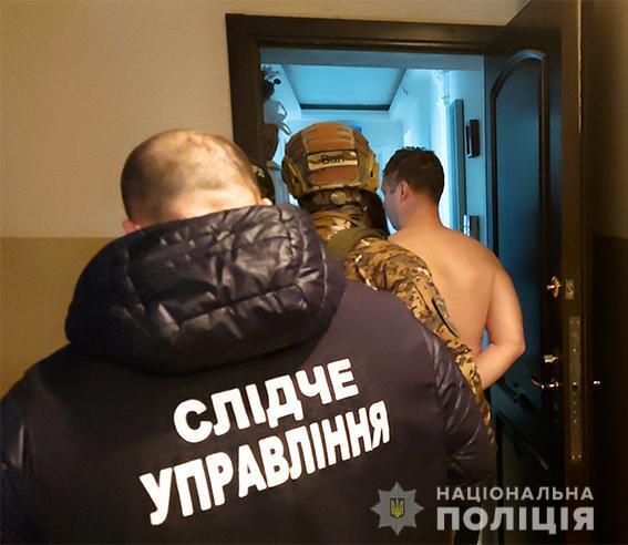 Організатору незаконних розкопок кургану на Миколаївщині та його спільникам правоохоронці оголосили підозру