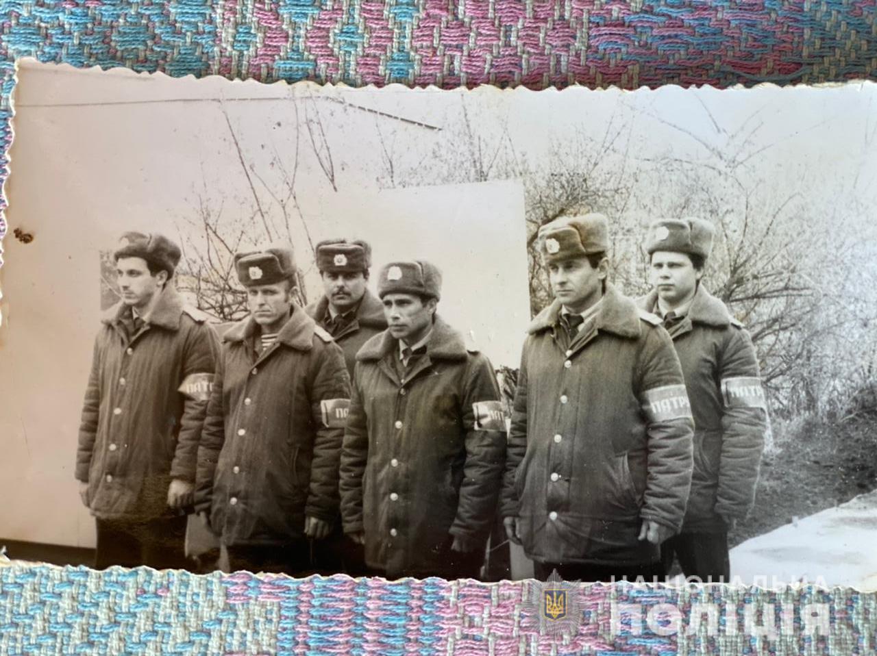 Поліцейські Одещини вшановують колег-ліквідаторів наслідків аварії на Чорнобильській атомній електростанції