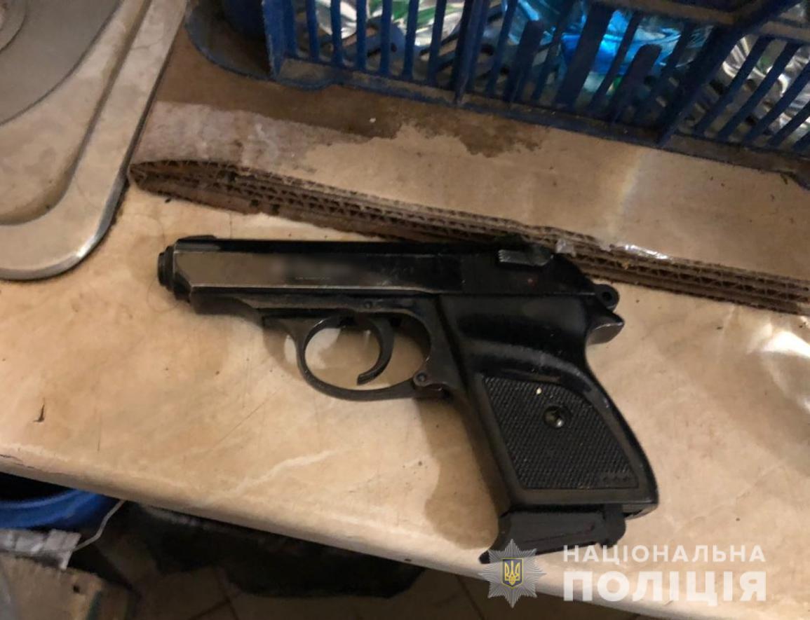 Одеські поліцейські притягують до відповідальності 34-річного містянина за вчинення хуліганських дій в медичному закладі