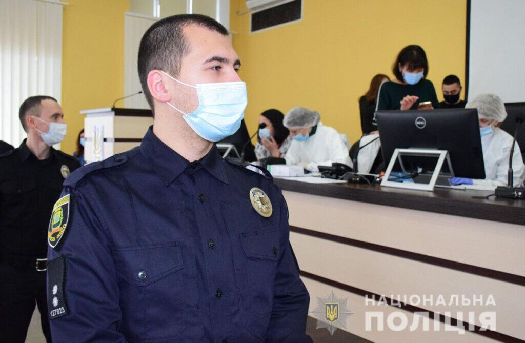 На Донеччині стартувала вакцинація поліцейських