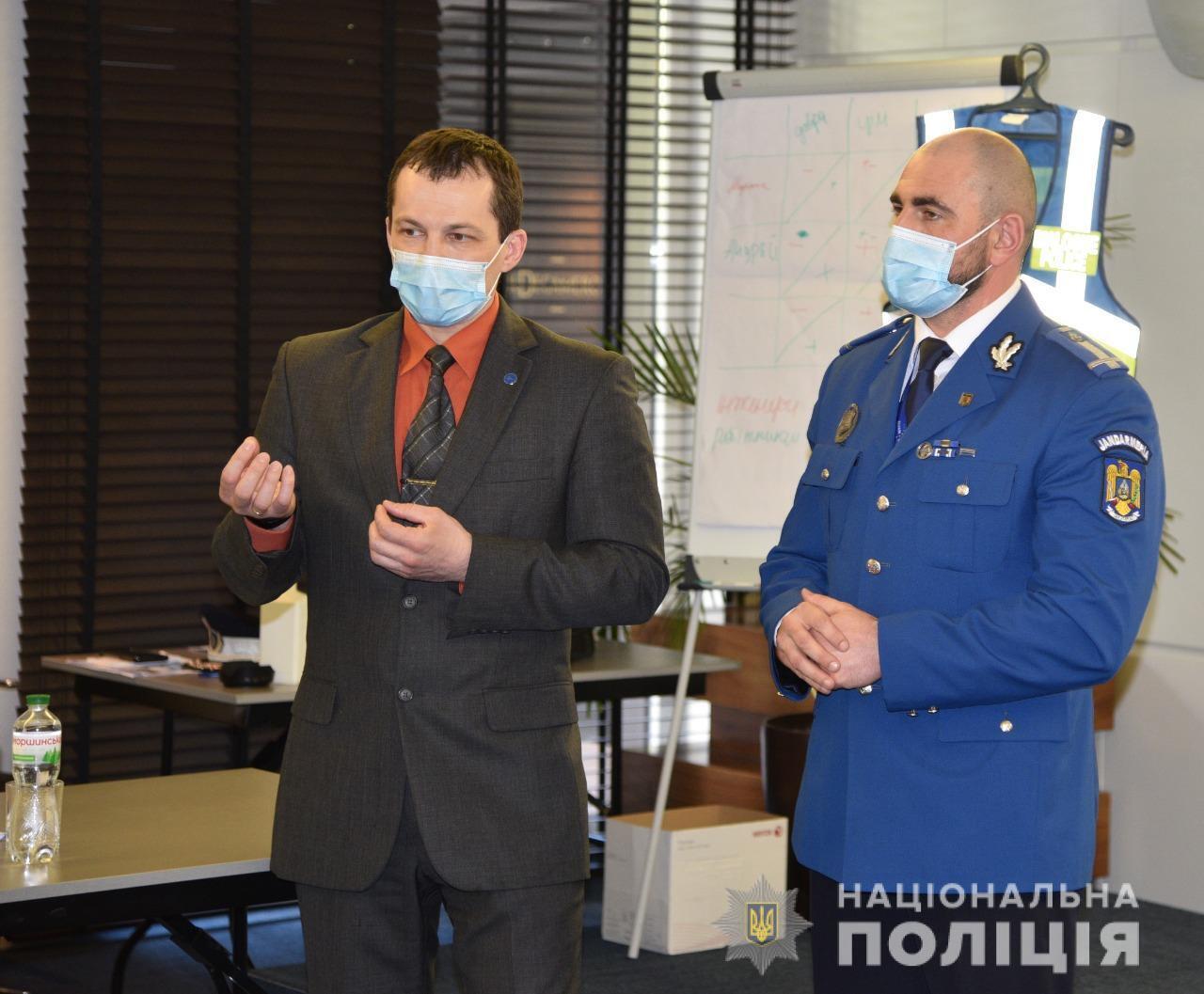 Одеські «поліцейські діалогу» вивчили досвід колег з країн ЄС у сфері забезпечення публічної безпеки під час масових заходів