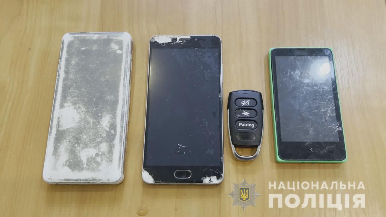 Одеські поліцейські за годину встановили особу підозрюваного в крадіжці та розбоях