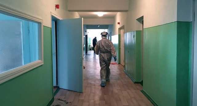 Керівника реанімації з COVID-хворими у Лубнах застали п’яним на роботі
