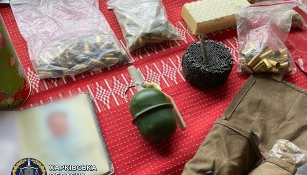 Підприємець із Харківщини облаштував удома арсенал боєприпасів