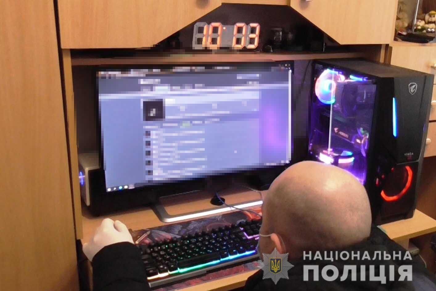 На Вінниччині поліцейські викрили хакера, який викрадав паролі до електронних гаманців та платіжних систем громадян