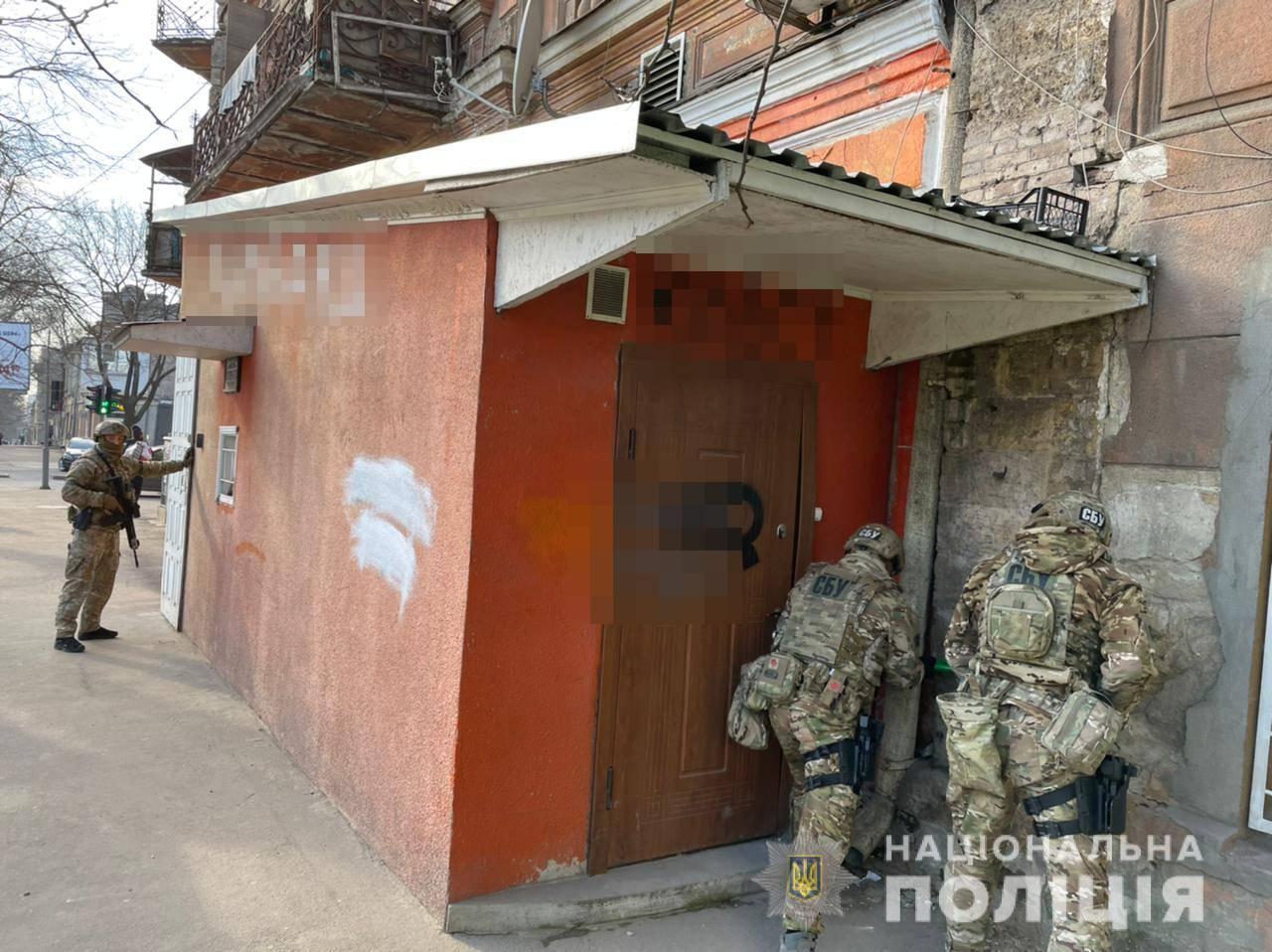 Правоохоронці Одещини оголосили підозру групі осіб у незаконній діяльності з організації та проведення азартних ігор