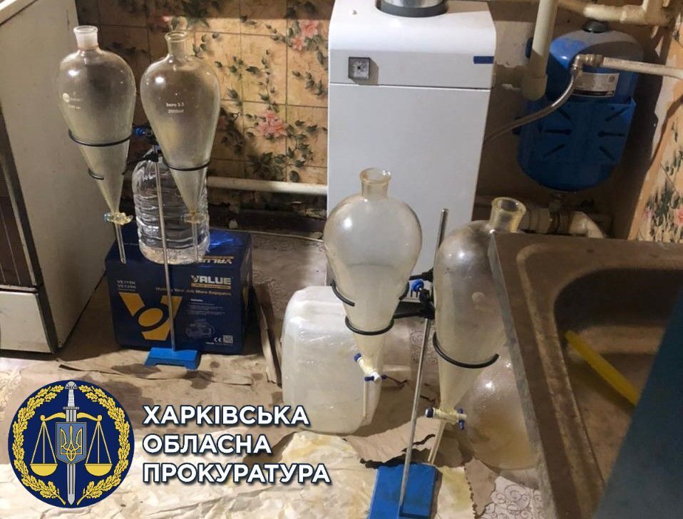 Підпільна нарколабораторія у Харкові — чоловік постане перед судом (ФОТО)