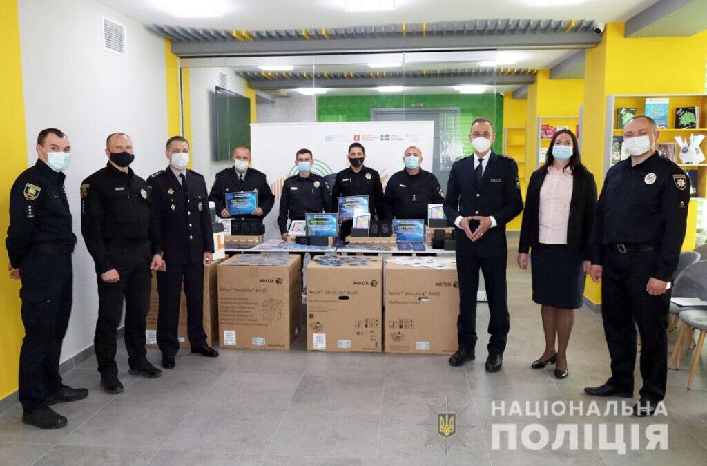 Туристична поліція Донеччини отримала від Консультативної місії ЄС техніку та обладнання