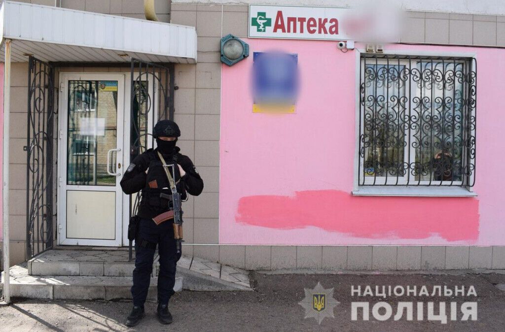 У Покровську поліція викрила схему збуту нарковмісних препаратів через мережу аптек (ВІДЕО)