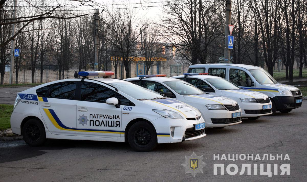 Правоохоронці зі складу ООС провели відпрацювання міста Гірняк та смт Курахівка