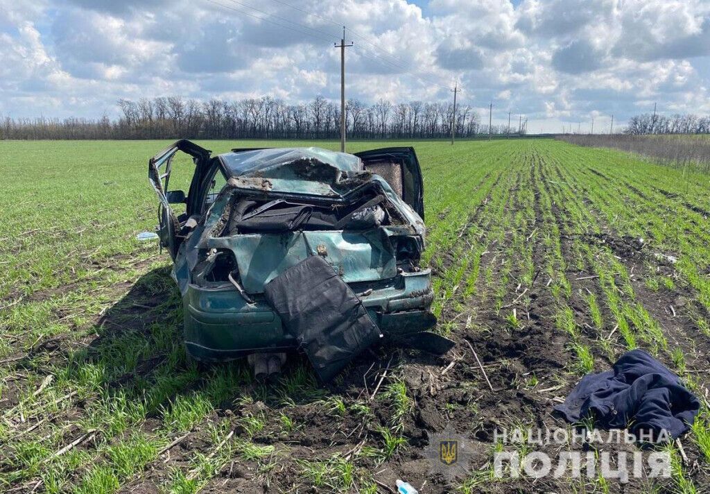 Поліцейські Донеччини розслідують дві ДТП, в яких загинули водії транспортних засобів