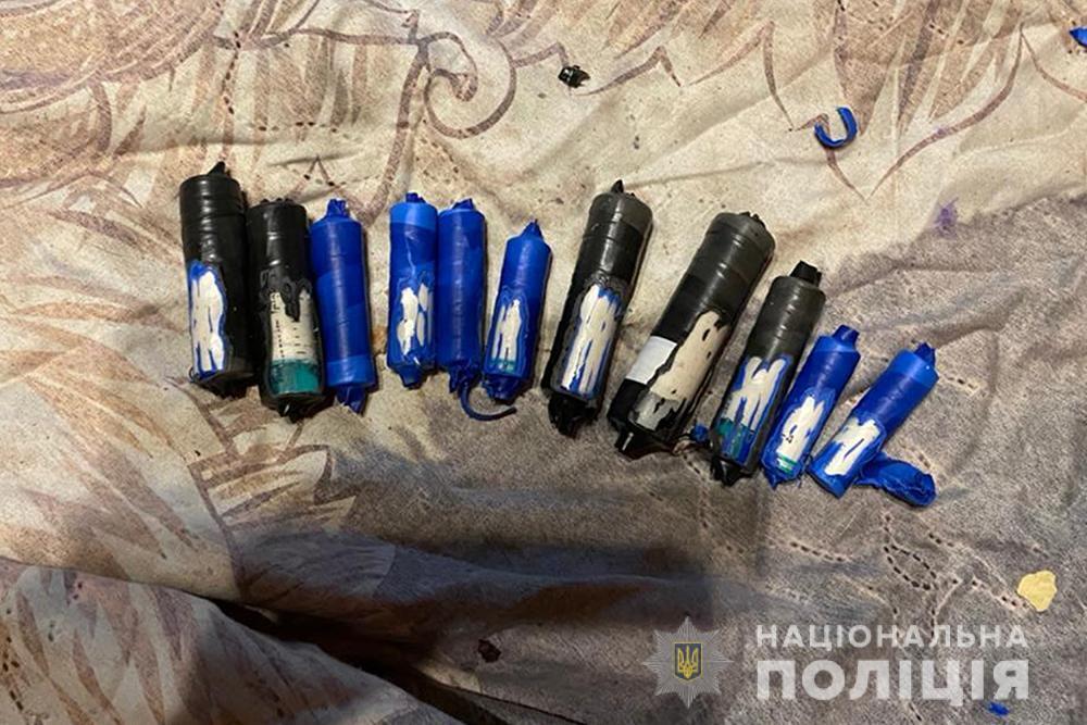 У Києві поліцейські затримали двох наркоділків
